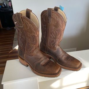 NEW....Double H Western Boots Size 8 1/2